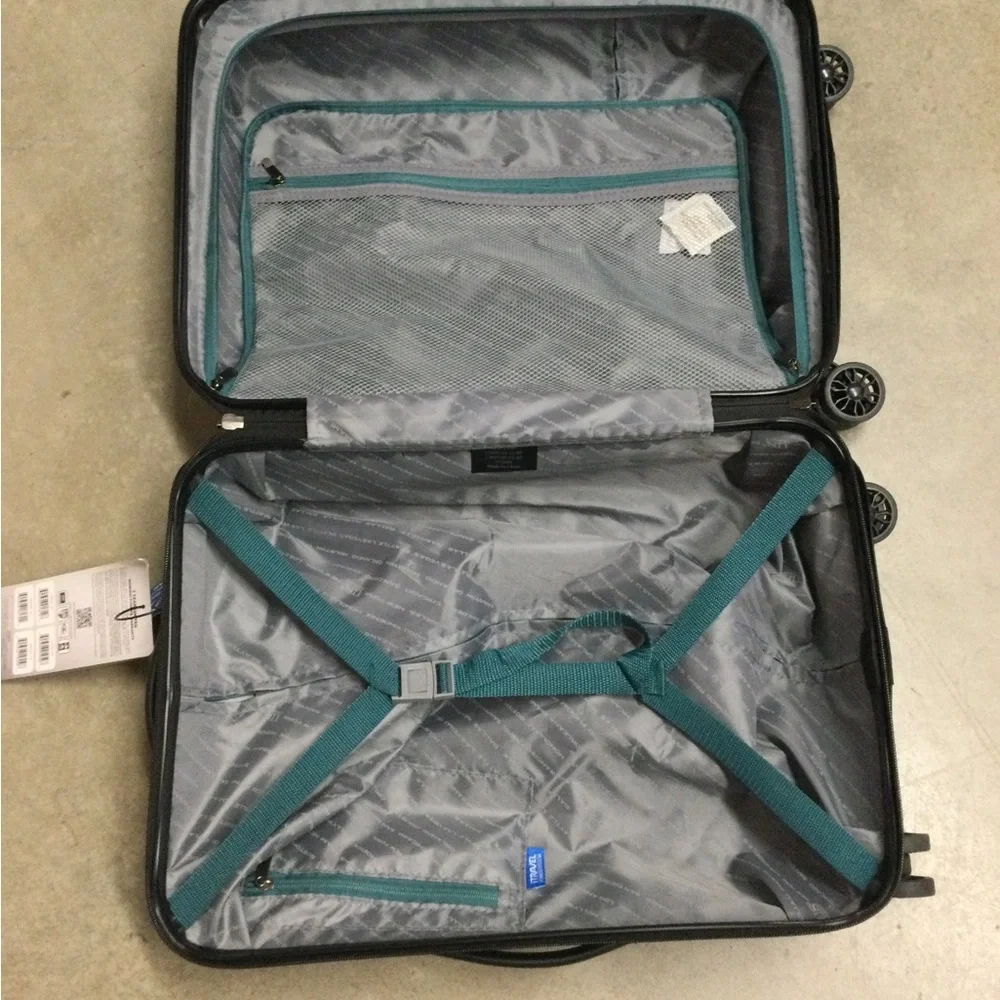 Traveler Teal Hardside Spinner Carry-On